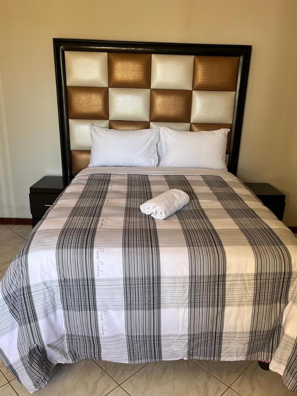 Hampton Guesthouse Johannesburg Ngoại thất bức ảnh